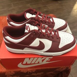 Brand new men’s Nike dunk, low retro size 9